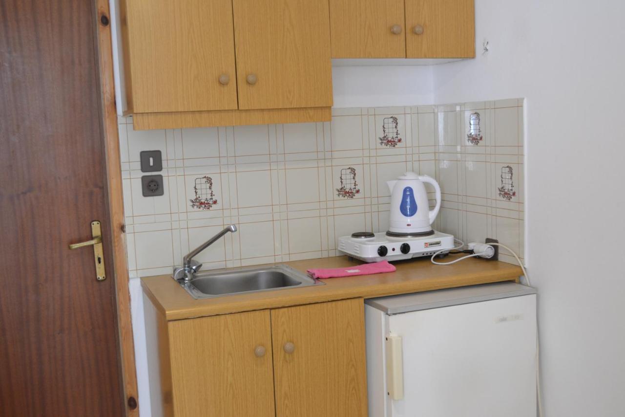 Argyro Studios And Apartments Agia Galini  Luaran gambar